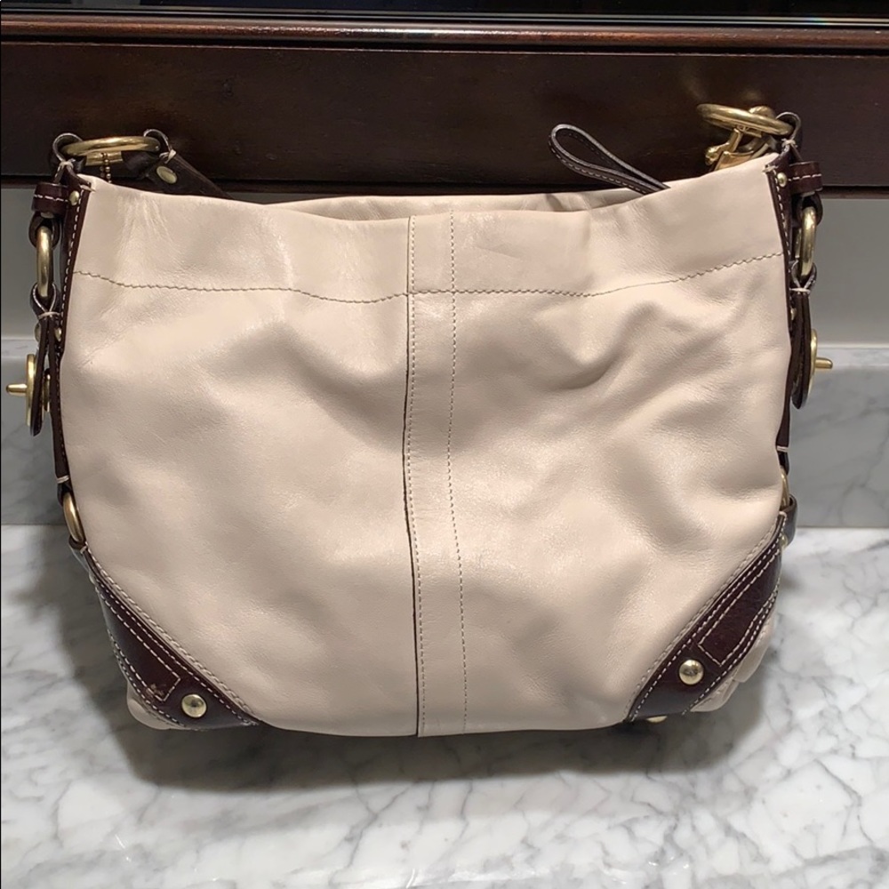 Cream leather shoulder bag - Picture 3 of 5